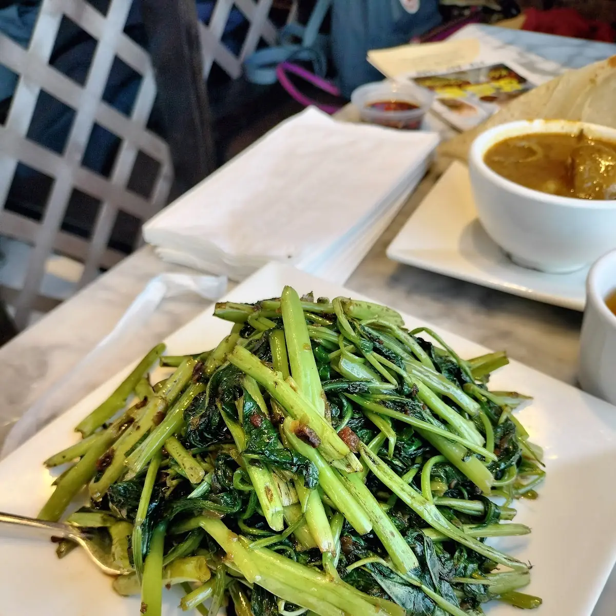 Ong-Choy in Fermented Bean Sauce 腐乳通菜